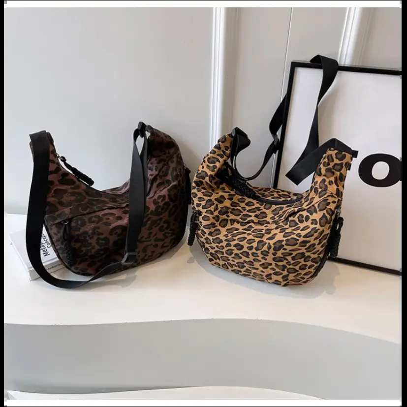 Printed Leopard Kanvas Crossbody Damväska - mutual