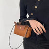 Mini-Teigtaschen mit kurzem Griff 