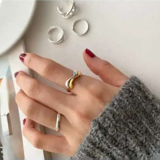 Asymmetrisk Silverring med Abstrakt Design - mutual