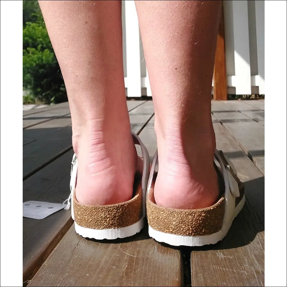 Birkenstock Gizeh White Matte – Sandaler med T rem och Ergonomisk Korksula