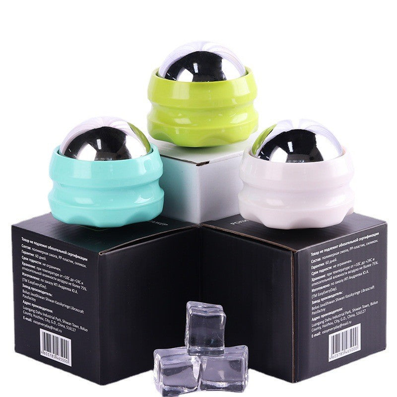 Cryoterapi iskula massage roller i tre färger på svarta lådor, perfekt för kyla och återhämtning.