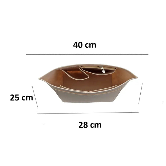 Longchamp organiserare – mått på smart förvaring för din väska, 40 cm x 28 cm x 25 cm.