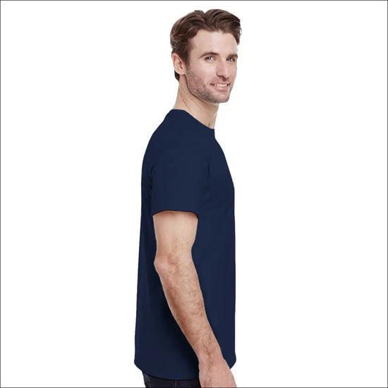Marinblå T-shirt med evolution och gammal gubbe grafik - Print Material