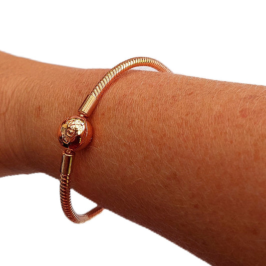 Pandora Moments Snake Chain Berlockarmband – Roséguld Ball Lock (580728) Armband