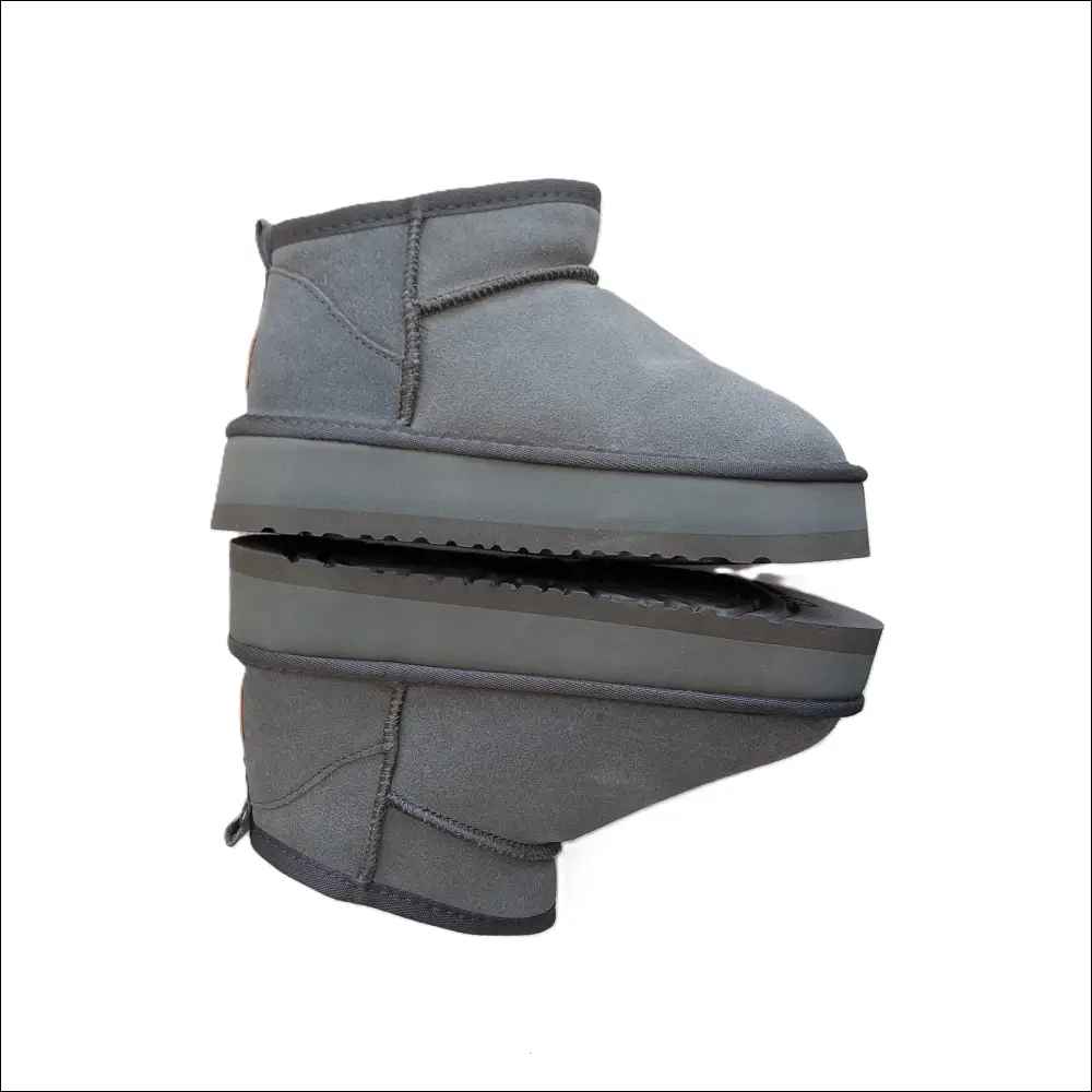 UGG Classic Ultra Mini Plattform Shaded Clover med uggplush-foder - Stövletter